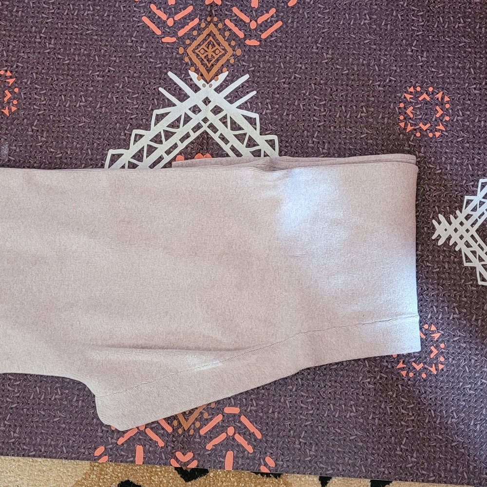 Chicos Zenergy Pant Set - Picture 4 of 6